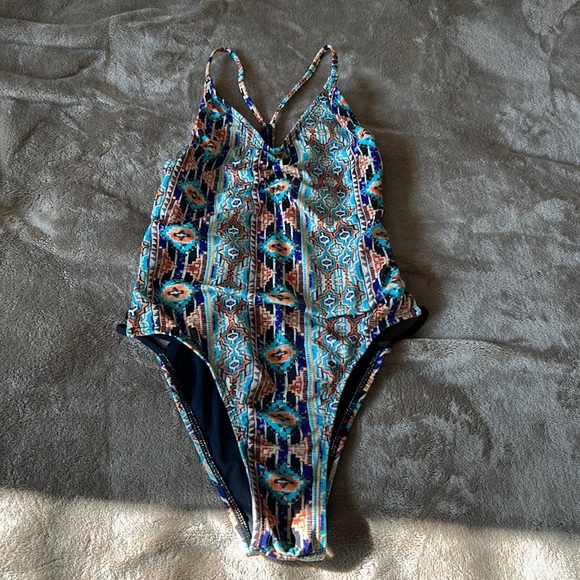 L Space Wild Side One Piece - Picture 2 of 3